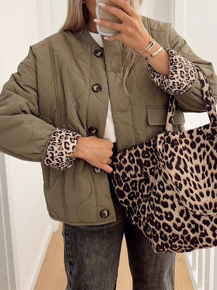 Nika™ | Cappotto con fodera a stampa leopardata